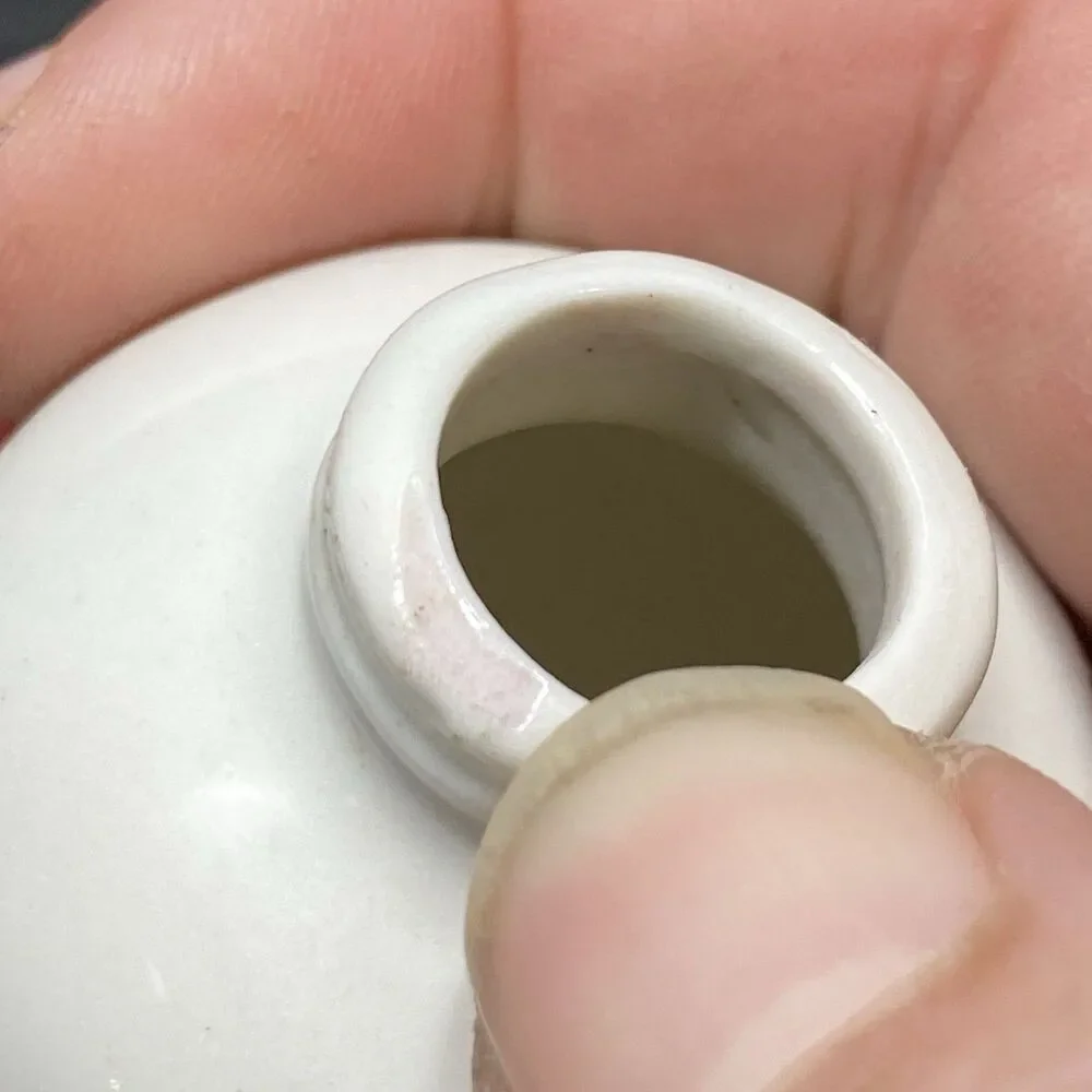 N/A vintage salt